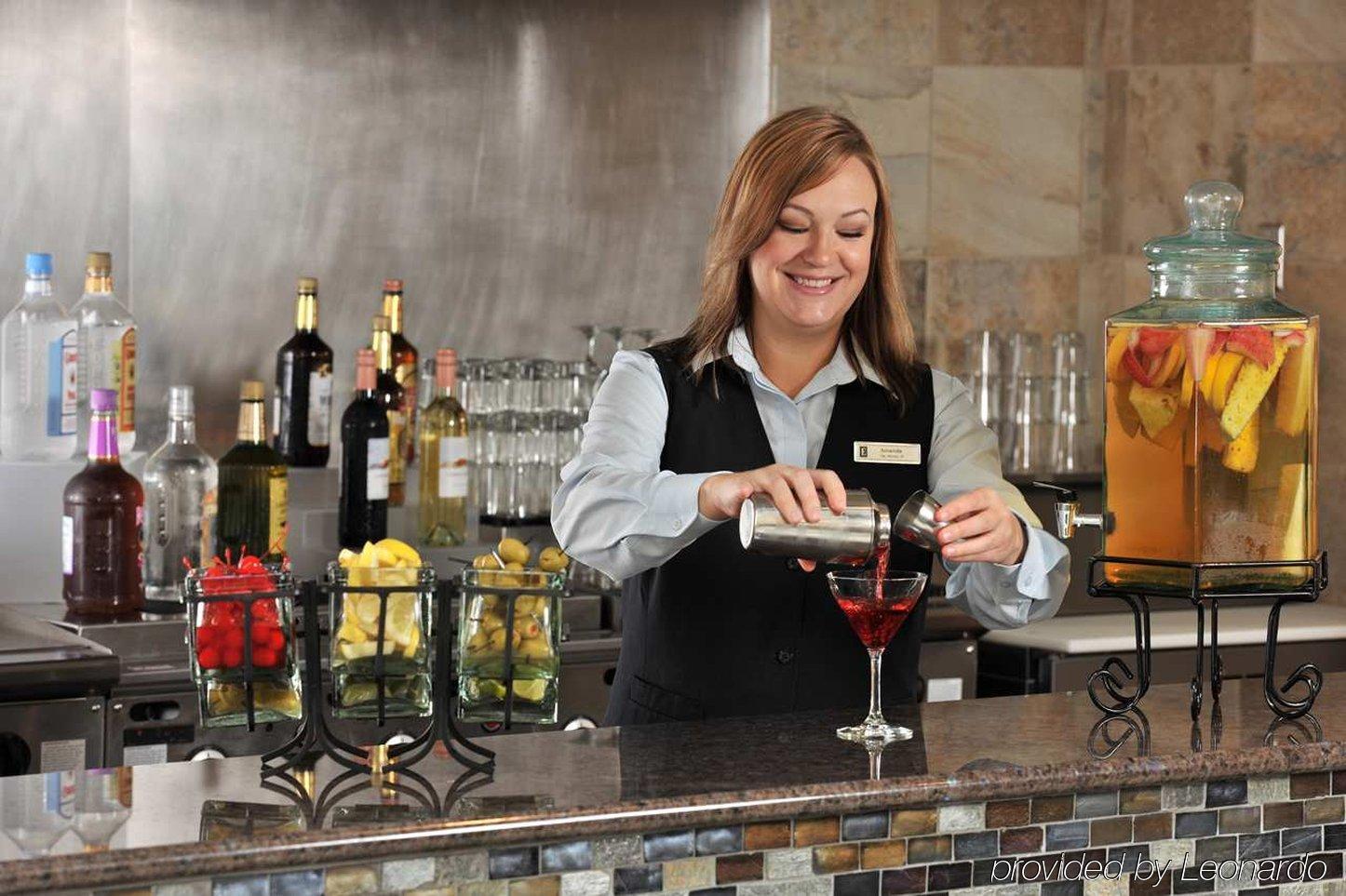 Embassy Suites Des Moines Downtown Kültér fotó